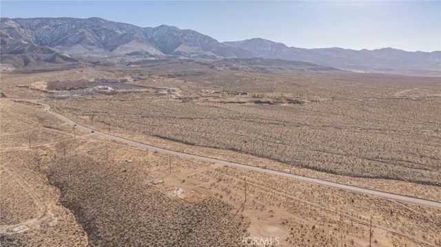 7077 Camp Rock, Lucerne Valley, CA 92356