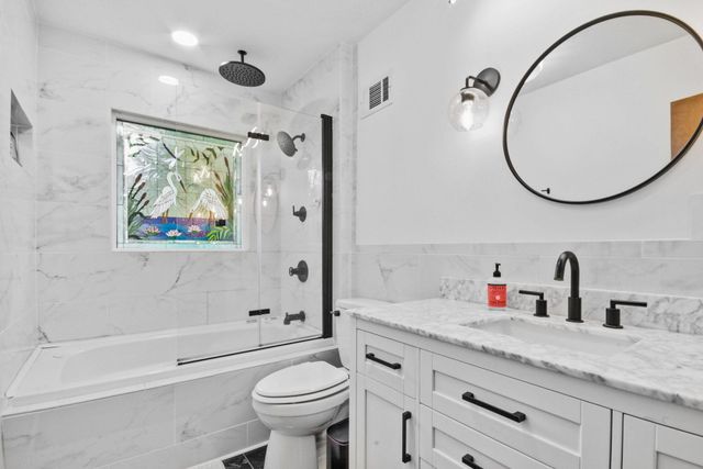 111 Crescent Drive, Michigan City, IN 46360