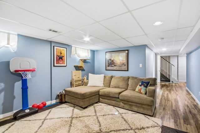 111 Crescent Drive, Michigan City, IN 46360