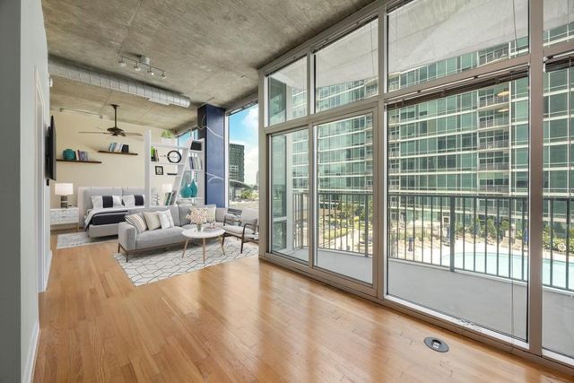 923 Peachtree NE Street 932, Atlanta, GA 30309