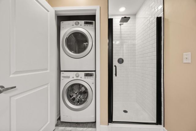 923 Peachtree NE Street 932, Atlanta, GA 30309