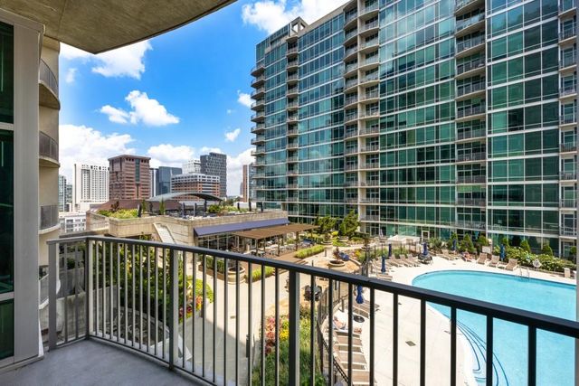 923 Peachtree NE Street 932, Atlanta, GA 30309