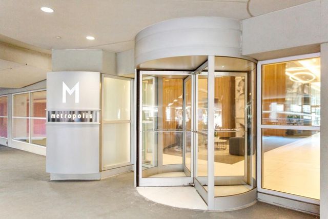 923 Peachtree NE Street 932, Atlanta, GA 30309