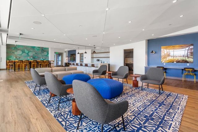 923 Peachtree NE Street 932, Atlanta, GA 30309