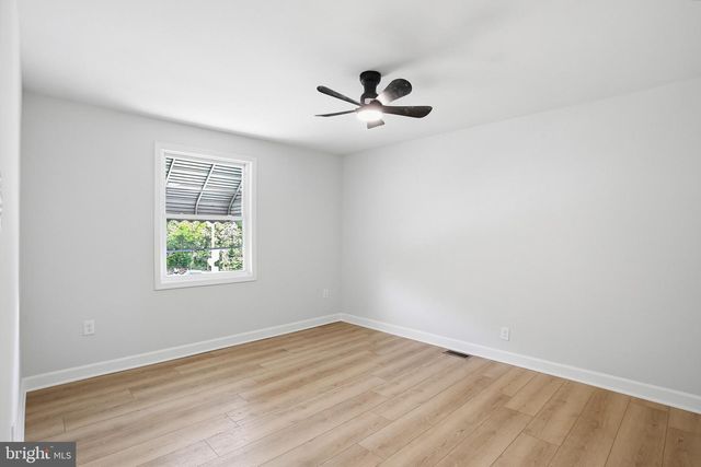 4102 THE ALAMEDA, Baltimore, MD 21218