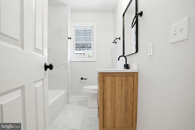 4102 THE ALAMEDA, Baltimore, MD 21218