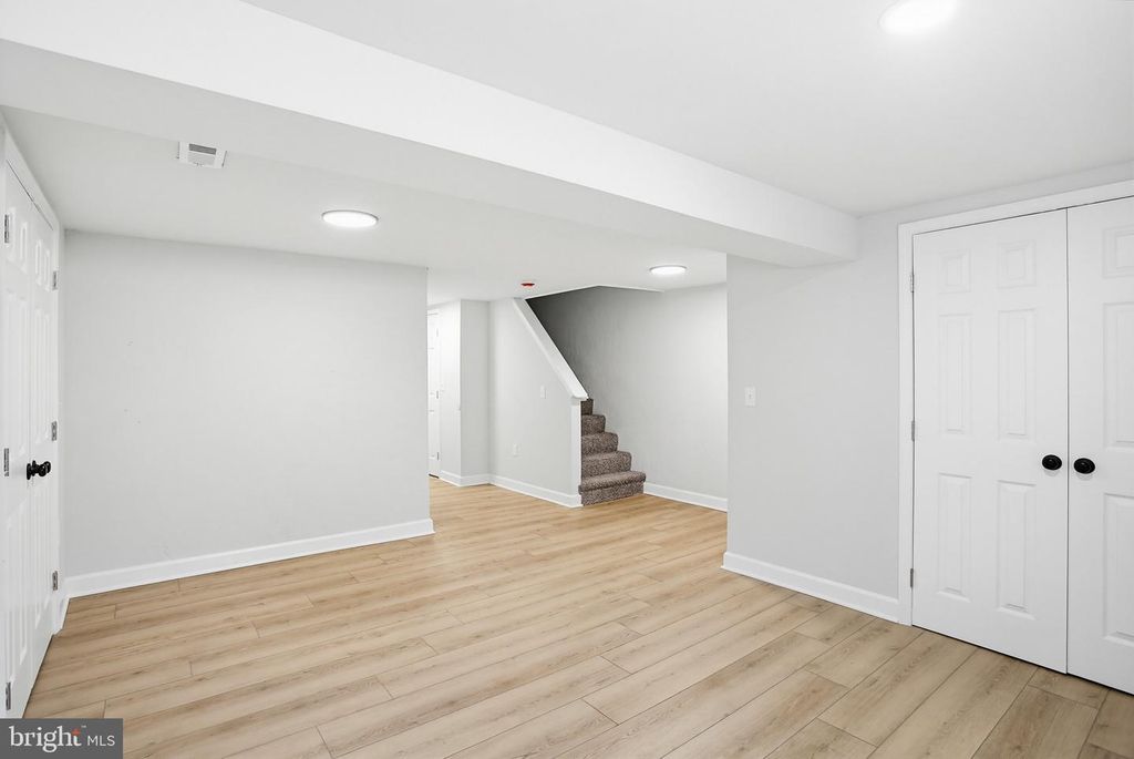 Image 27 of property listing at 4102 THE ALAMEDA, Baltimore, MD 21218