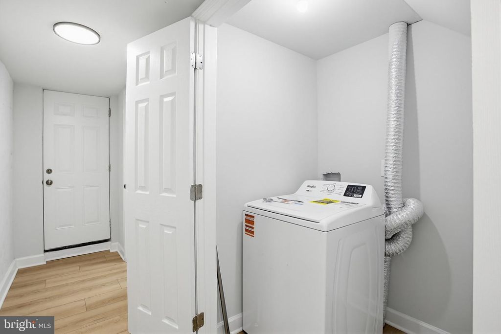 Image 28 of property listing at 4102 THE ALAMEDA, Baltimore, MD 21218