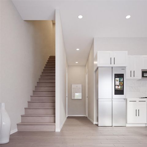 7841 Sunnyhill Street, Houston, TX 77088