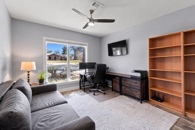 174 Ocean Drive, Gun Barrel City, TX 75156