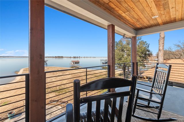 174 Ocean Drive, Gun Barrel City, TX 75156