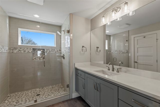 174 Ocean Drive, Gun Barrel City, TX 75156