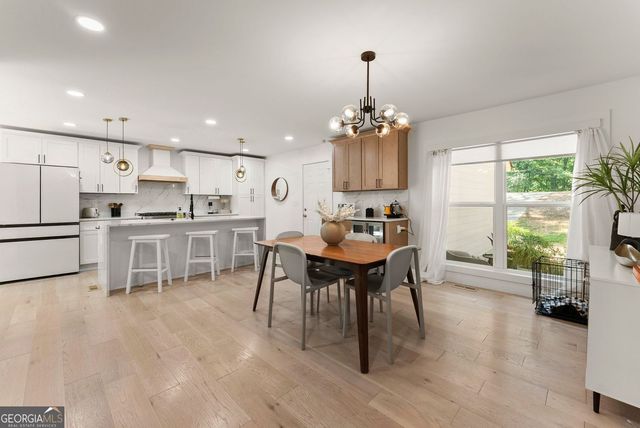 3040 Roxburgh Drive, Roswell, GA 30076
