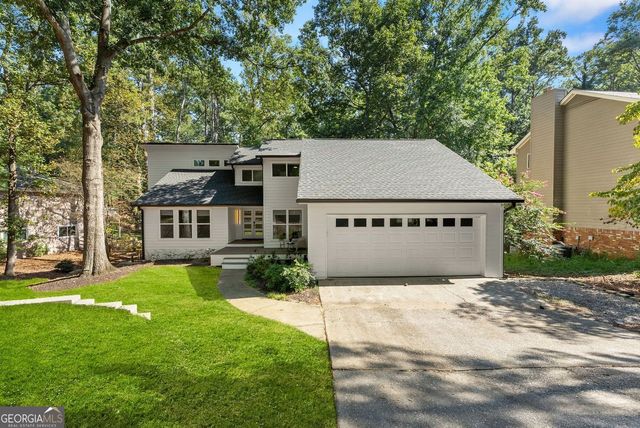 3040 Roxburgh Drive, Roswell, GA 30076