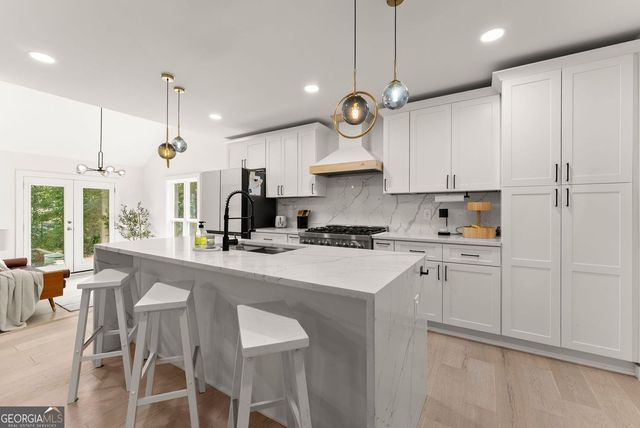 3040 Roxburgh Drive, Roswell, GA 30076
