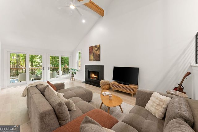 3040 Roxburgh Drive, Roswell, GA 30076