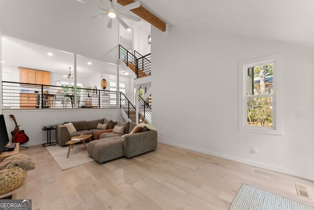 3040 Roxburgh Drive, Roswell, GA 30076