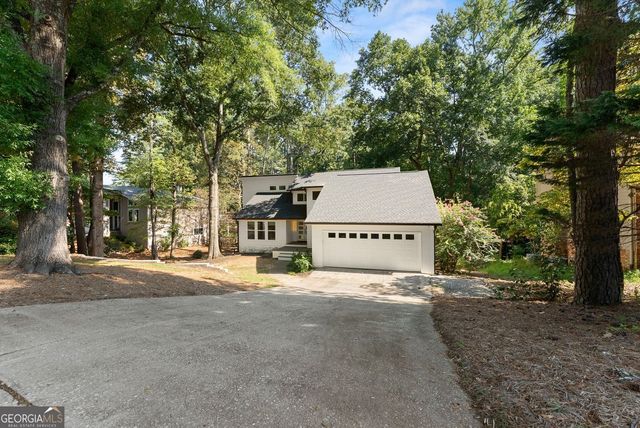 3040 Roxburgh Drive, Roswell, GA 30076