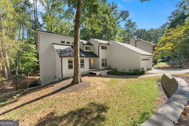 3040 Roxburgh Drive, Roswell, GA 30076