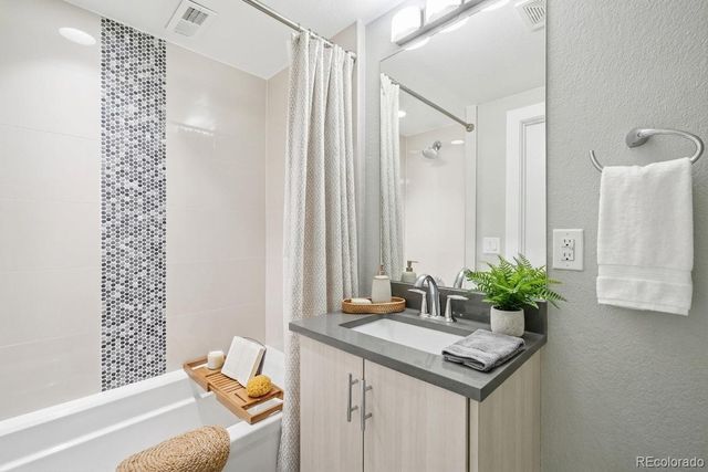 558 Madison Street, Denver, CO 80206