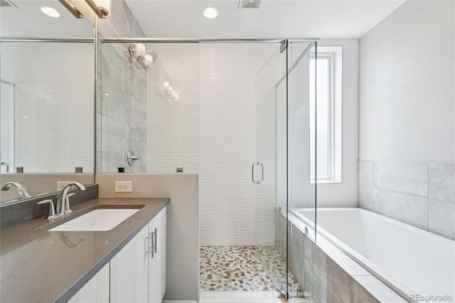 558 Madison Street, Denver, CO 80206