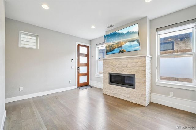 558 Madison Street, Denver, CO 80206