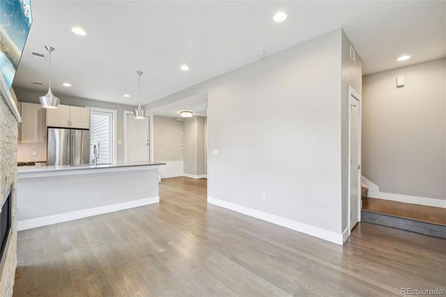 558 Madison Street, Denver, CO 80206