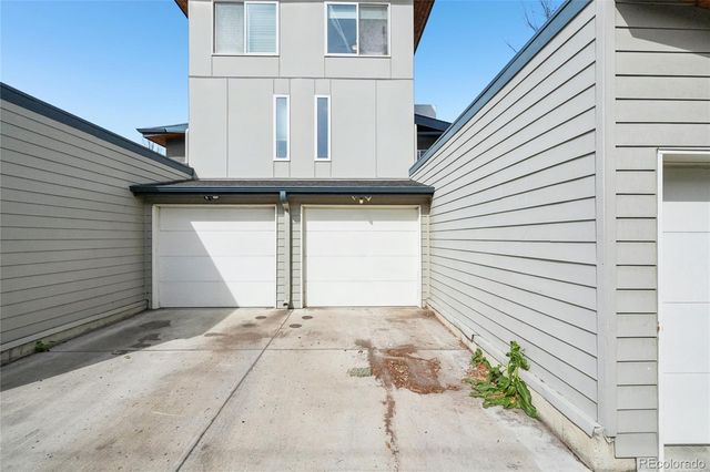 558 Madison Street, Denver, CO 80206