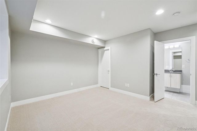 558 Madison Street, Denver, CO 80206