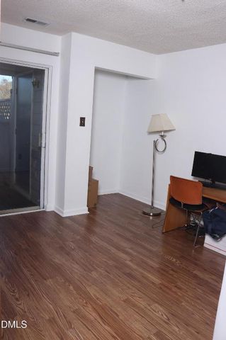 4907 Hollenden Drive 106, Raleigh, NC 27616