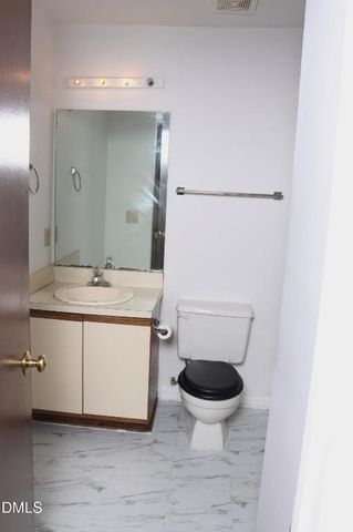 4907 Hollenden Drive 106, Raleigh, NC 27616