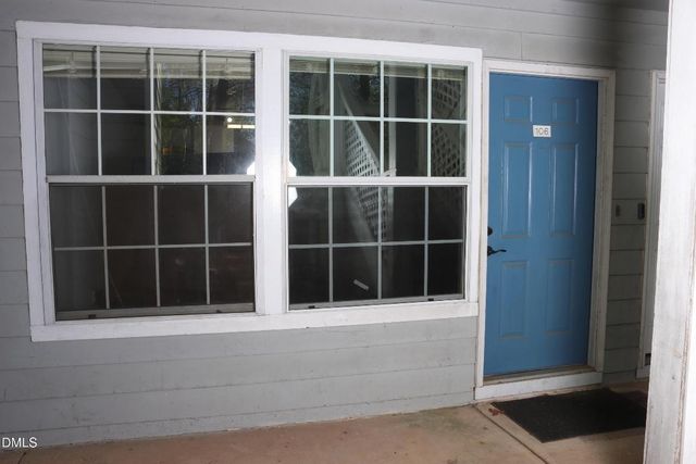 4907 Hollenden Drive 106, Raleigh, NC 27616