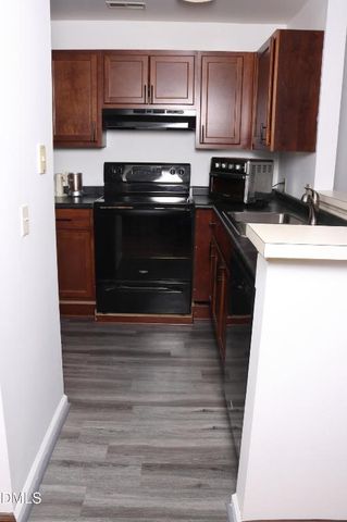 4907 Hollenden Drive 106, Raleigh, NC 27616