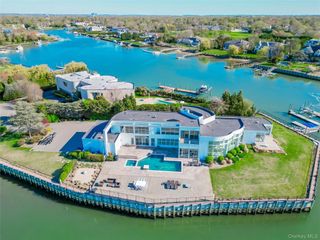 50 Heron Drive, Hewlett Bay Park, NY 11557