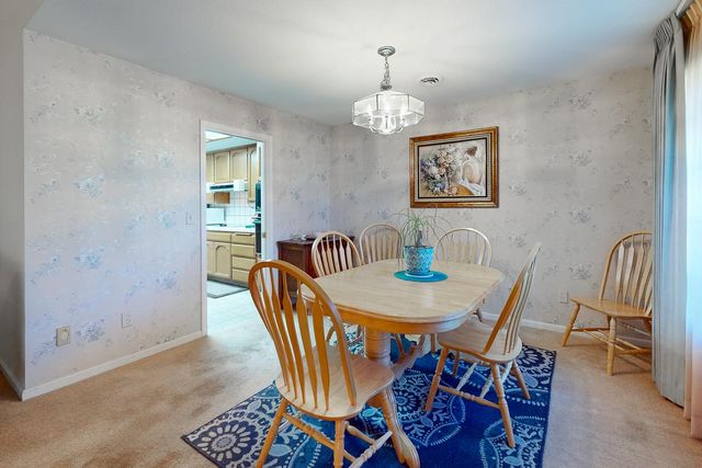 998 Mariposa Dr, Yuba City, CA 95991