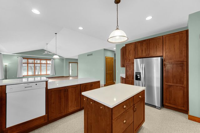 2425 Dickinson Road, Chesterton, IN 46304