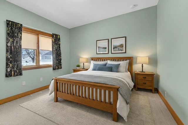 2425 Dickinson Road, Chesterton, IN 46304