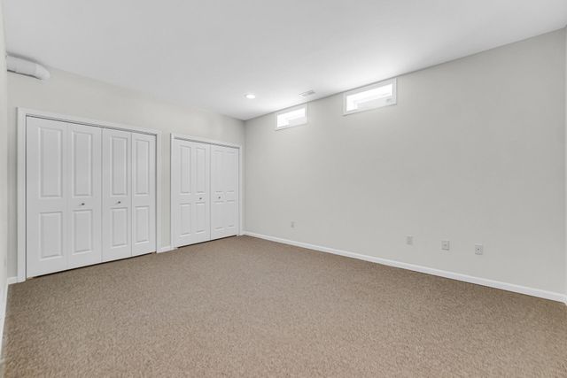 2425 Dickinson Road, Chesterton, IN 46304