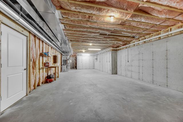 2425 Dickinson Road, Chesterton, IN 46304