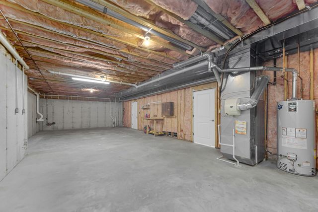 2425 Dickinson Road, Chesterton, IN 46304