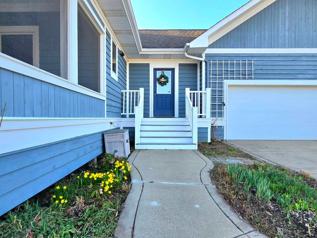 2425 Dickinson Road, Chesterton, IN 46304