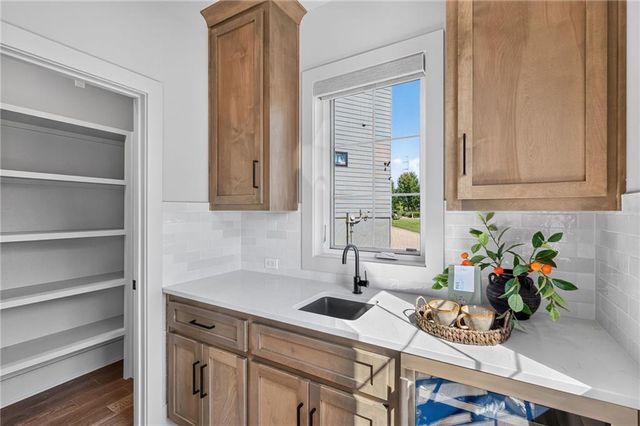 2511 Forest Avenue, Kansas City, MO 64108