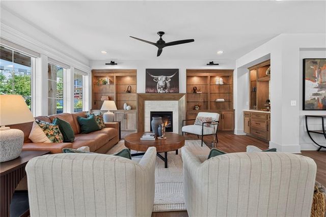 2511 Forest Avenue, Kansas City, MO 64108