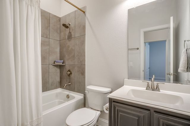 1203 Dove Ridge Drive, Mansfield, TX 76063