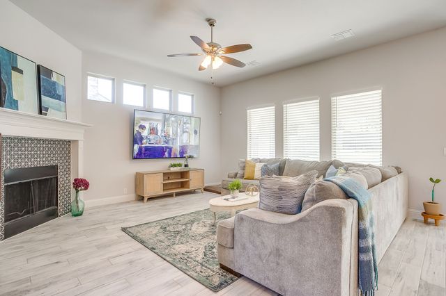 1203 Dove Ridge Drive, Mansfield, TX 76063