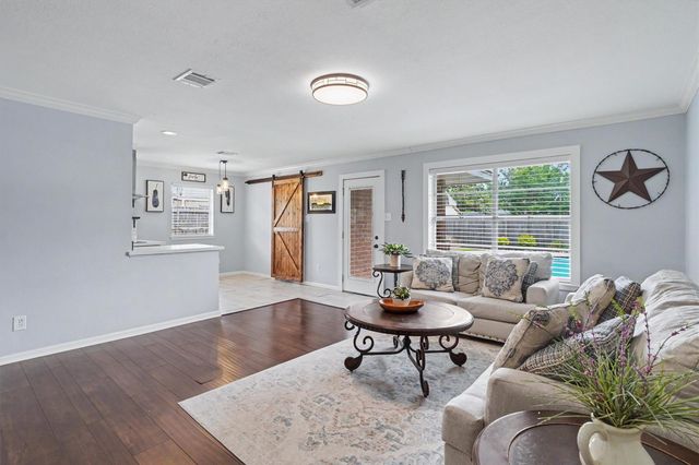 1014 Grace Street, Deer Park, TX 77536