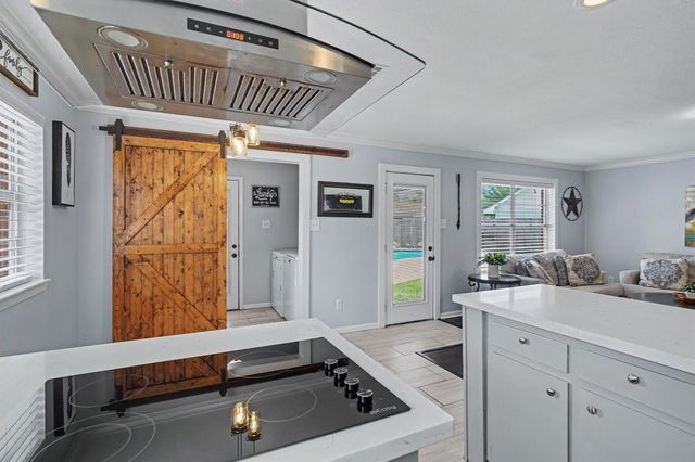 1014 Grace Street, Deer Park, TX 77536