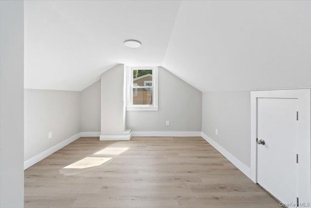 60 Leroy Avenue 2, Valhalla, NY 10595