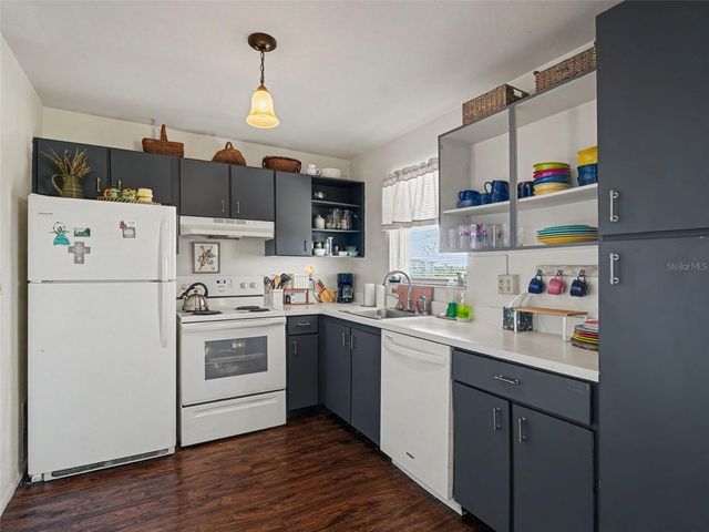 4460 IRONWOOD CIRCLE 402AD, Bradenton, FL 34209