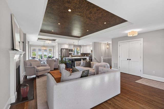 6008 Virginia Avenue S, Edina, MN 55424